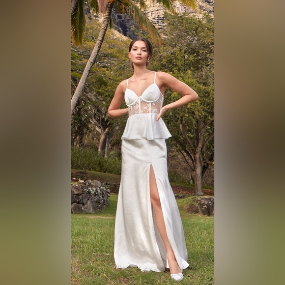 Lulus 
Iconic Adoration White Satin Peplum Sheer Bustier Maxi Dress Sz XL - Picture 2 of 4